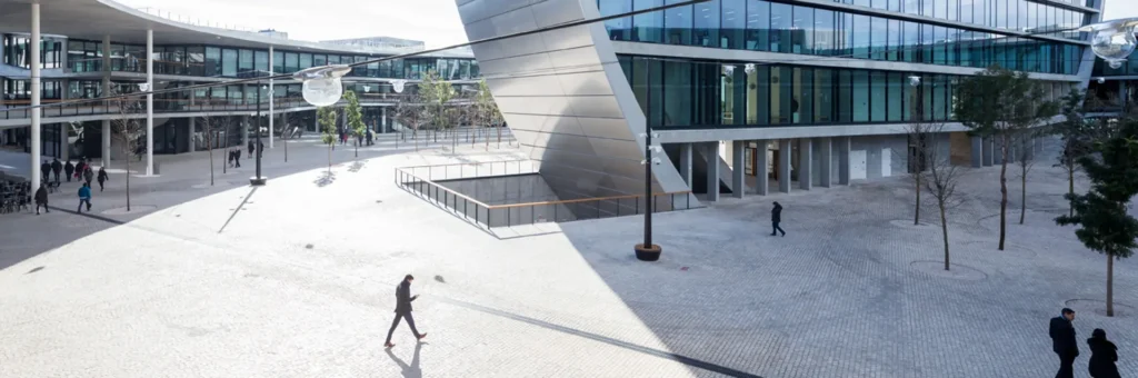 แผ่นดินไหวเมียนมากระตุ้นบริษัทในกรุงเทพฯ หันพิจารณาความปลอดภัยสำนักงาน CBRE ชี้เทรนด์ย้ายสู่ 'อาคารคุณภาพ' เร่งตัว