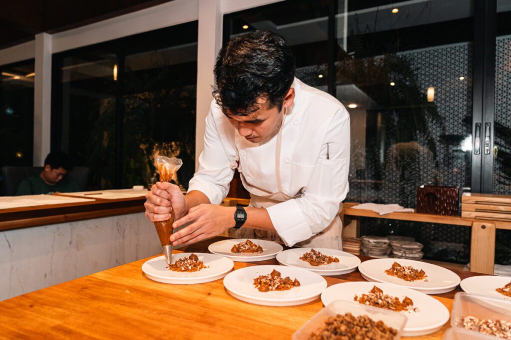 Amino Insecto: พลิกโฉมแมลงกินได้ สู่มื้อหรูบนจานอาหาร