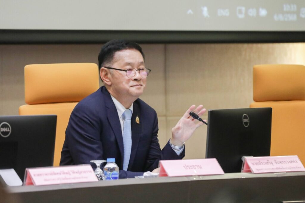 กระทรวงดีอีตั้ง "ศูนย์ต่อต้านข่าวปลอมแห่งชาติ" ยกระดับสกัดกั้นเฟคนิวส์ ขอความร่วมมือแพลตฟอร์มโซเชียลร่วมมือปิดกั้น