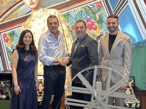 สัมผัสความหรูหราเหนือกาลเวลา: "The Blue Jasmine x Jim Thompson" เส้นทางรถไฟสายไหมสุดเอ็กซ์คลูซีฟ