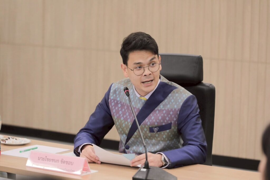 ดีอี Quick Win 4 เดือนกู้ภัย ไชยชนก ชิดชอบ ประกาศลุย 4 ภัยเร่งด่วน ชูดิจิทัลบูรณาการ เน้น "โปร่งใส ตรวจสอบได้"