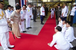 สืบสานพระราชปณิธาน สมเด็จพระพันปีหลวง รามาธิบดี น้อมสำนึกในพระมหากรุณาธิคุณ ก่อตั้งศูนย์การแพทย์สิริกิติ์ และโครงการเปลี่ยนถ่ายไขกระดูก เพื่อการรักษาที่เท่าเทียม